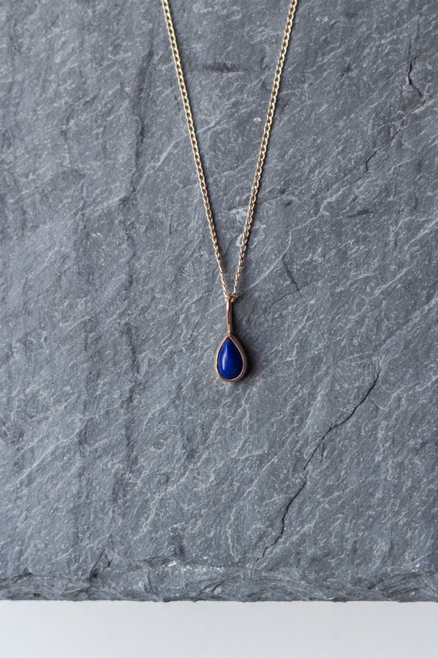 mini lapis necklace 001