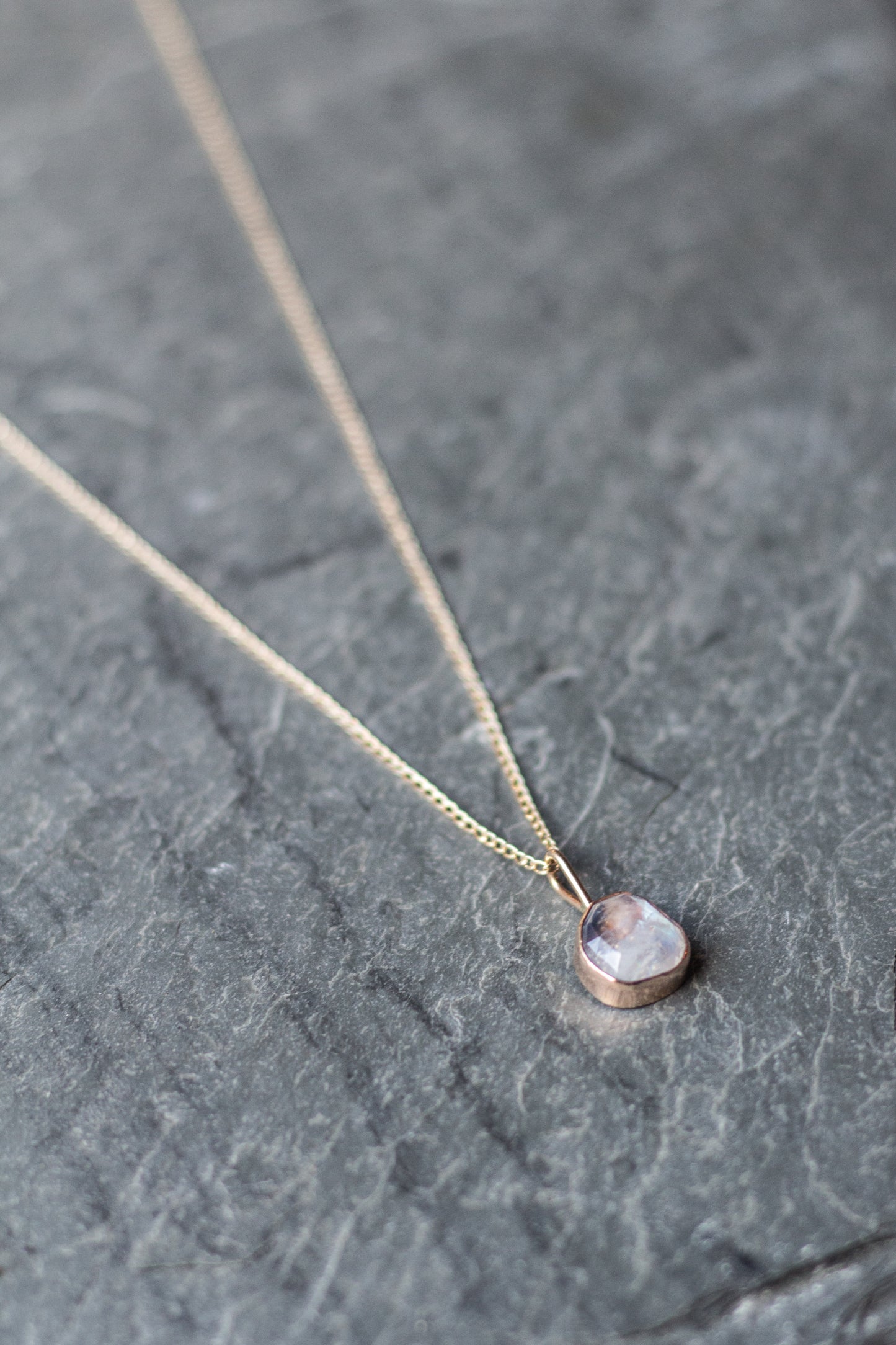mini moonstone necklace 002