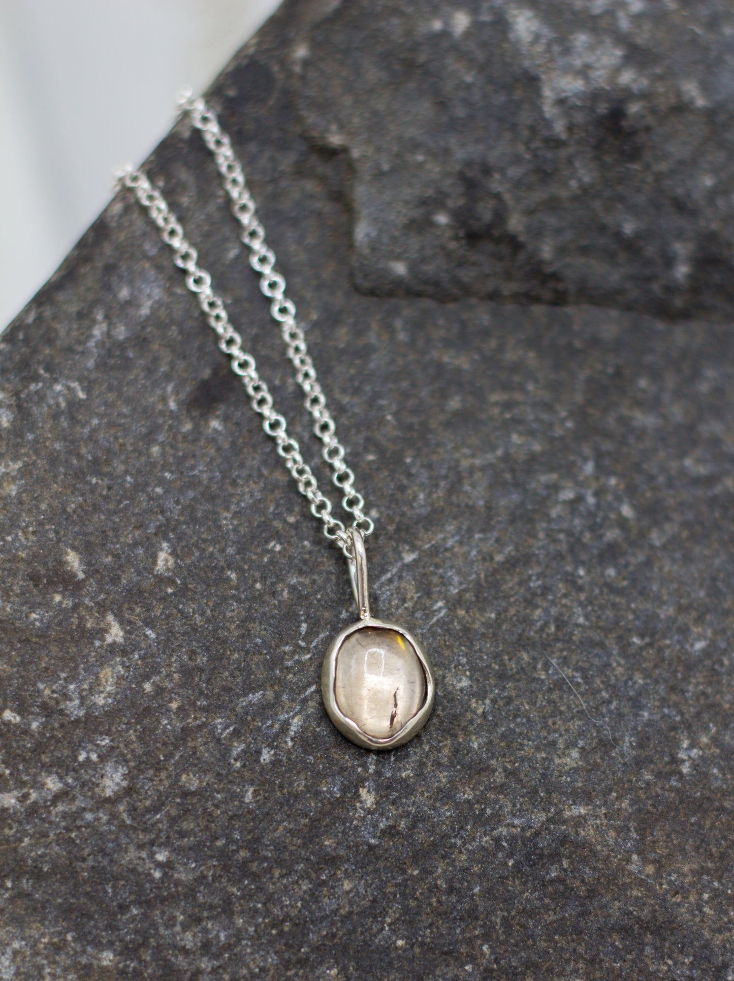 smoky quartz pendant 01