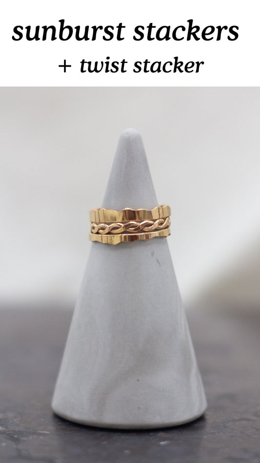 sunburst ring set