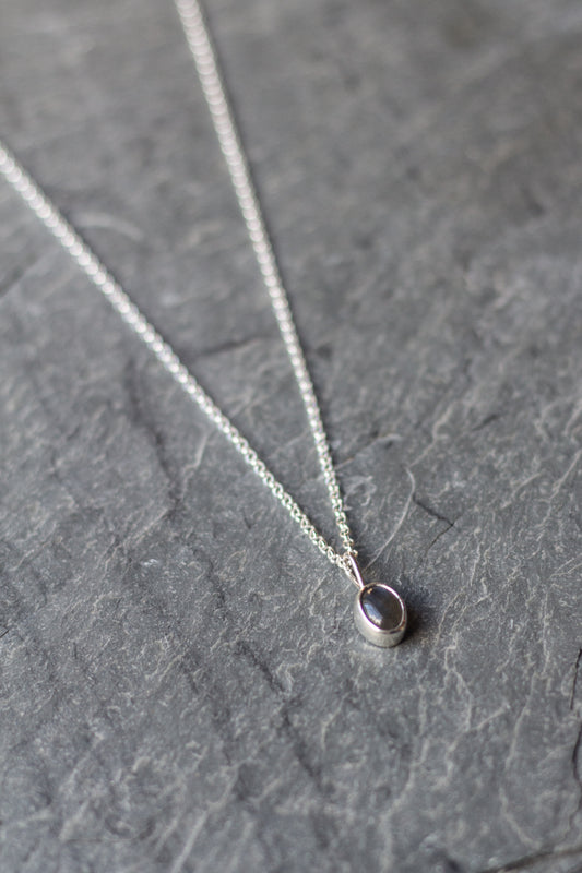 mini labradorite necklace 001