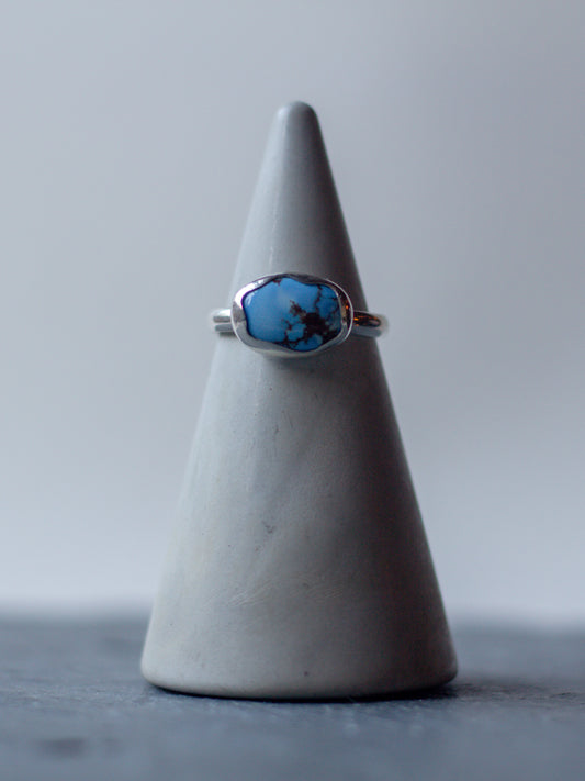 statement gem ring class