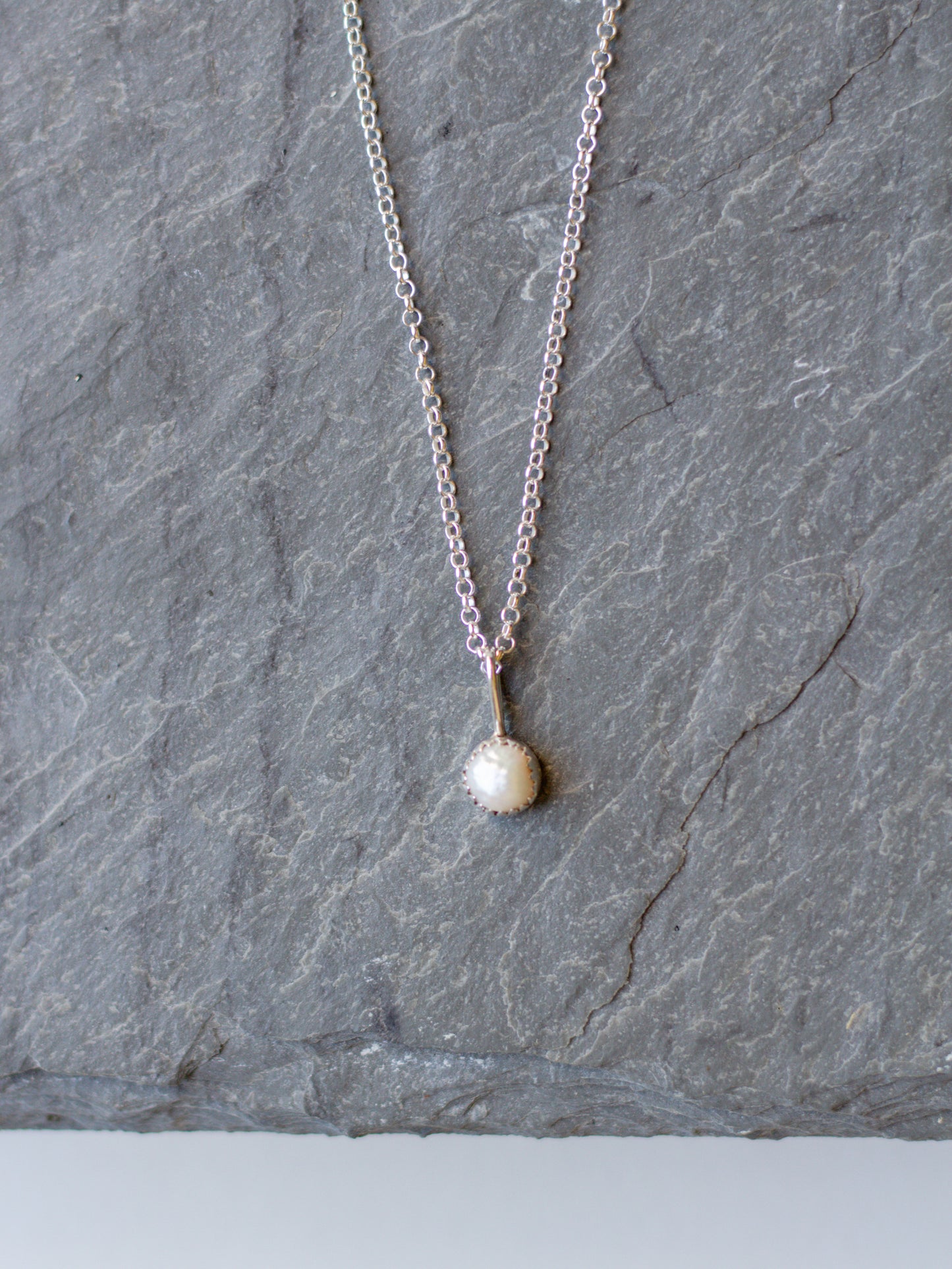 pearl necklace 001
