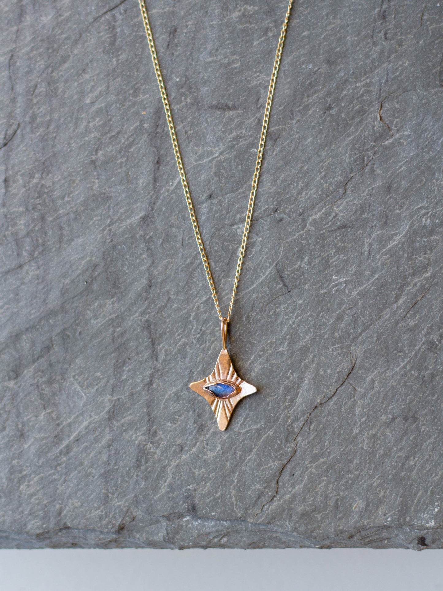 North Star gem necklace 001