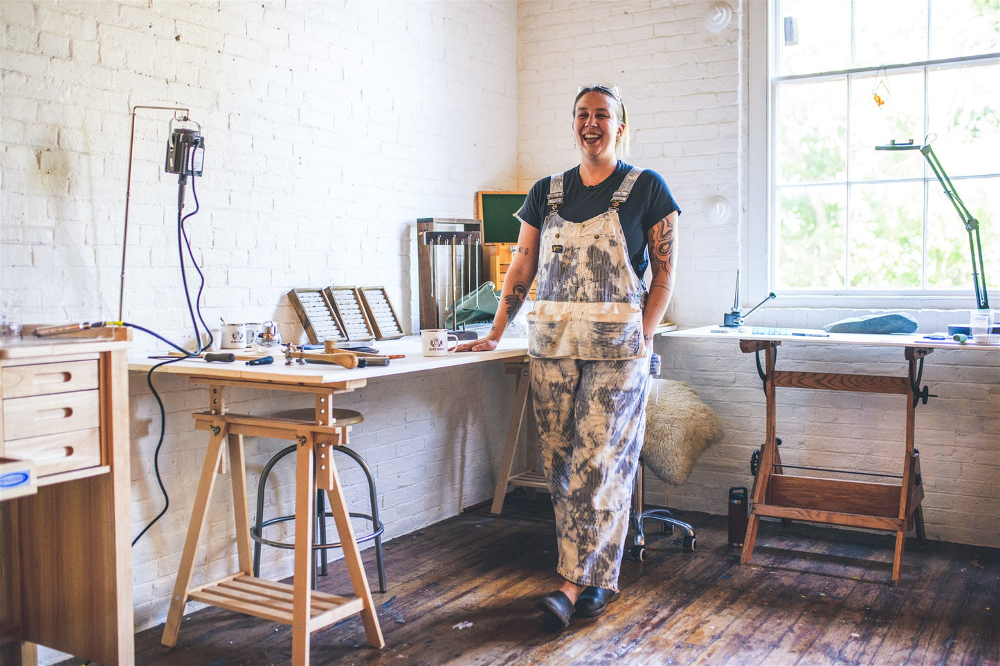 statement gem ring class